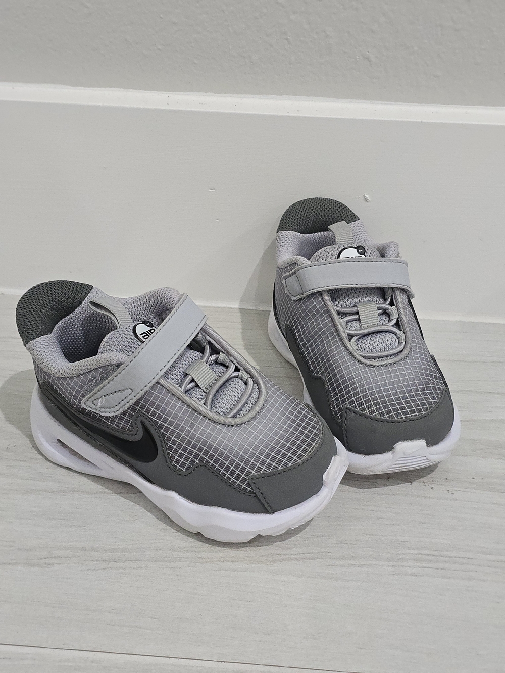 Nike Toddler Air Max Kids' Gray Athletic Sneakers - Lightweight Comfort Size 7